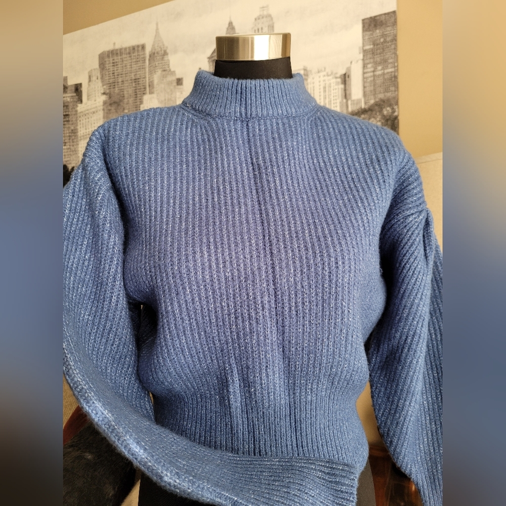 Forever 21 Blue Sweater